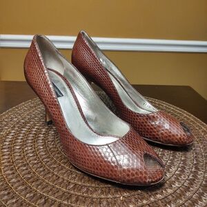 Dolce and Gabbana Snakeskin Peep Toe Heels Size 39